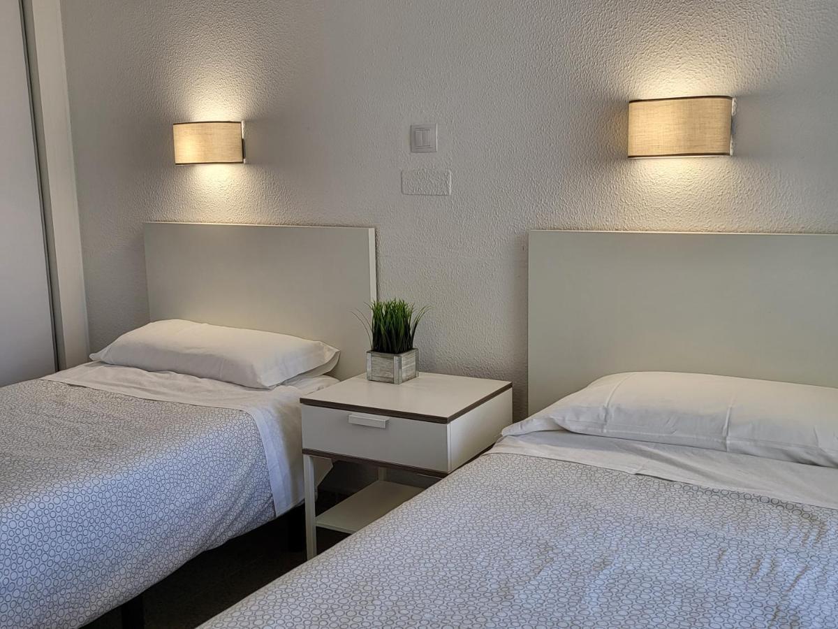 Las Camelias Apartments ปลายา เดล อิงเกลส ภายนอก รูปภาพ