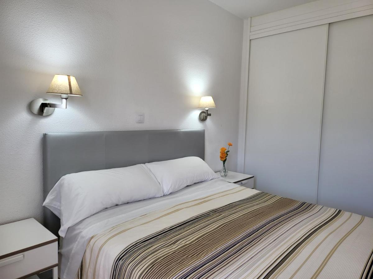 Las Camelias Apartments ปลายา เดล อิงเกลส ภายนอก รูปภาพ